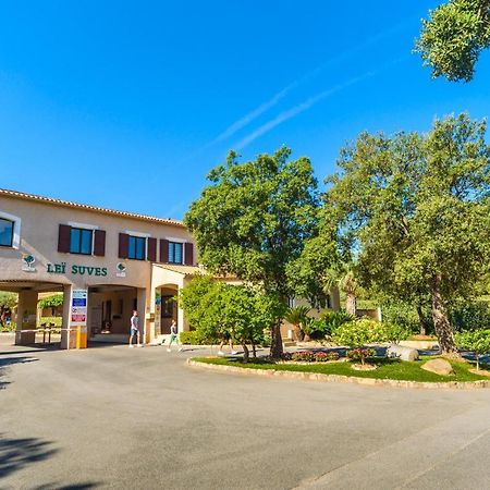 3 Bedroom Chalets Camping Lei Suves - Joycasa Roquebrune-sur Argens Extérieur photo