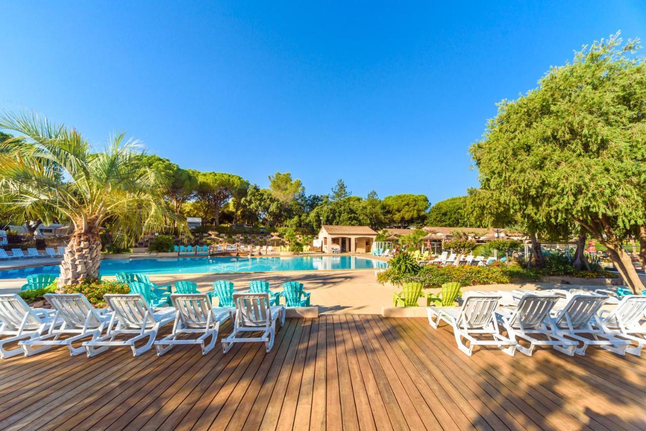 3 Bedroom Chalets Camping Lei Suves - Joycasa Roquebrune-sur Argens Extérieur photo
