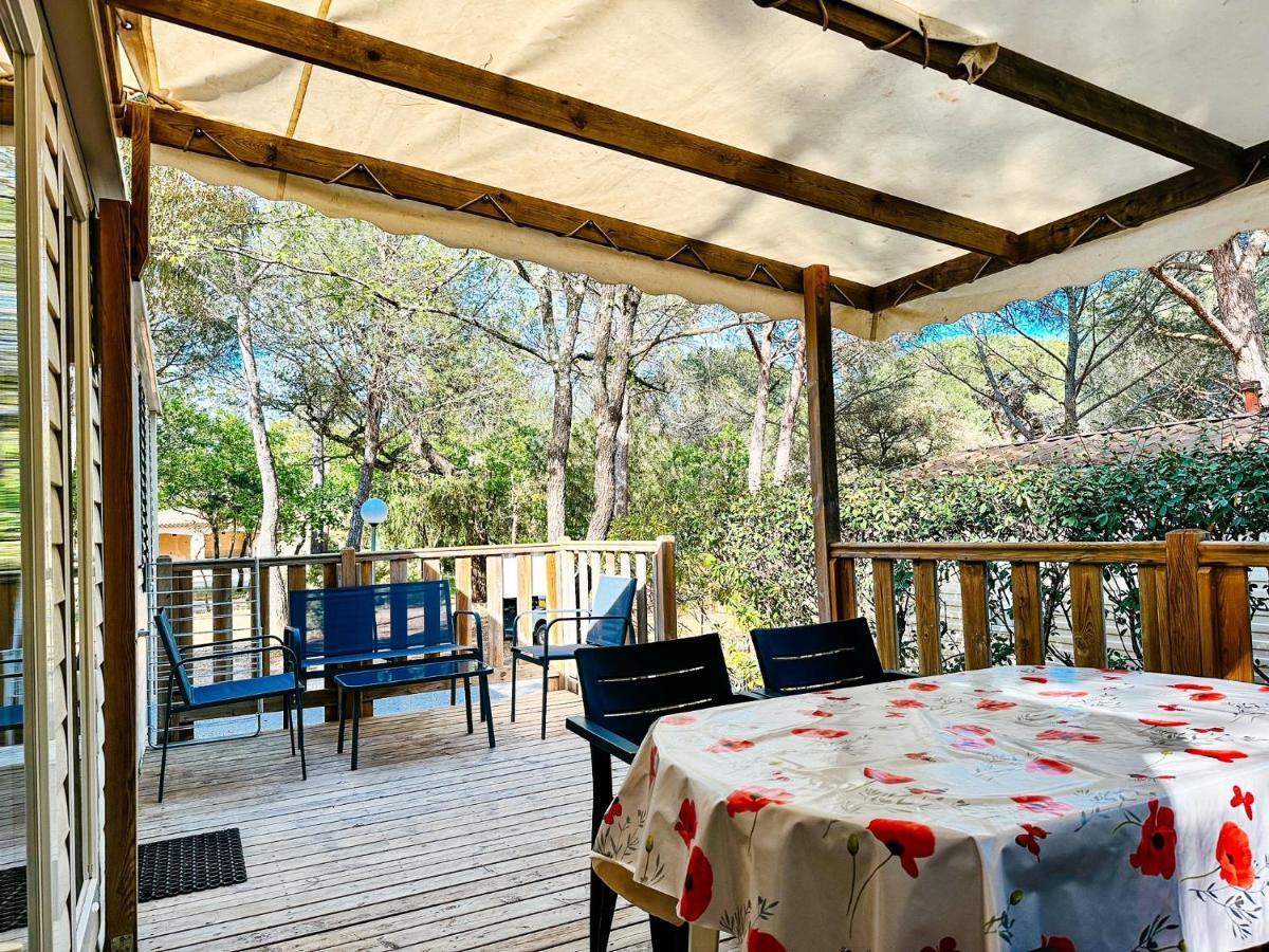3 Bedroom Chalets Camping Lei Suves - Joycasa Roquebrune-sur Argens Extérieur photo