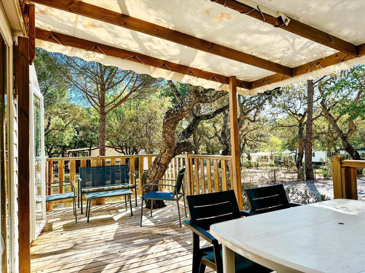 3 Bedroom Chalets Camping Lei Suves - Joycasa Roquebrune-sur Argens Extérieur photo