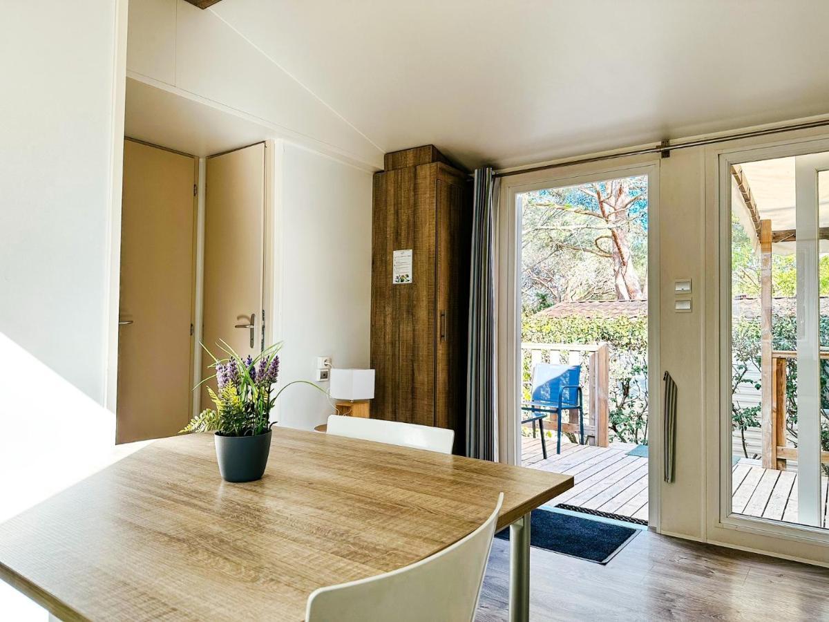3 Bedroom Chalets Camping Lei Suves - Joycasa Roquebrune-sur Argens Extérieur photo