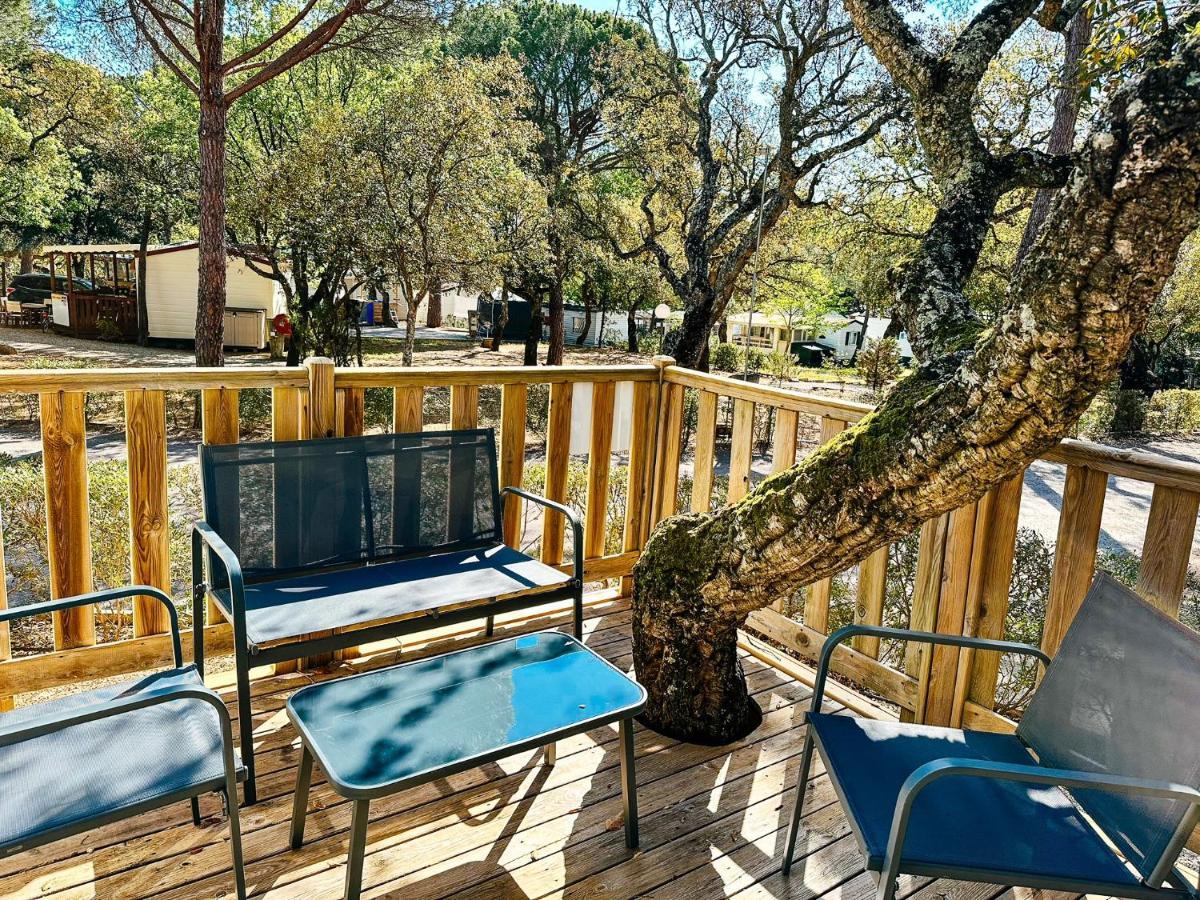 3 Bedroom Chalets Camping Lei Suves - Joycasa Roquebrune-sur Argens Extérieur photo